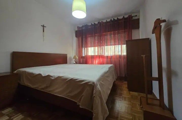 Alugo quartos em apartamento t3