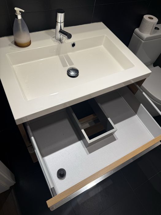 Conjunto Móvel Casa de Banho com Espelho