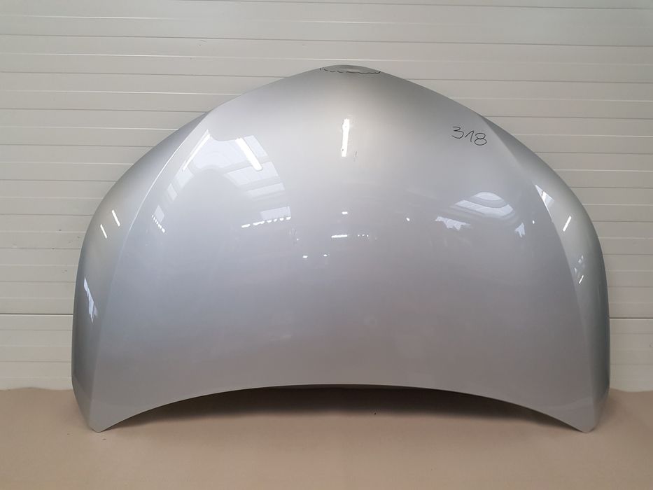 Maska Toyota Corolla Sedan 13-18 R E16