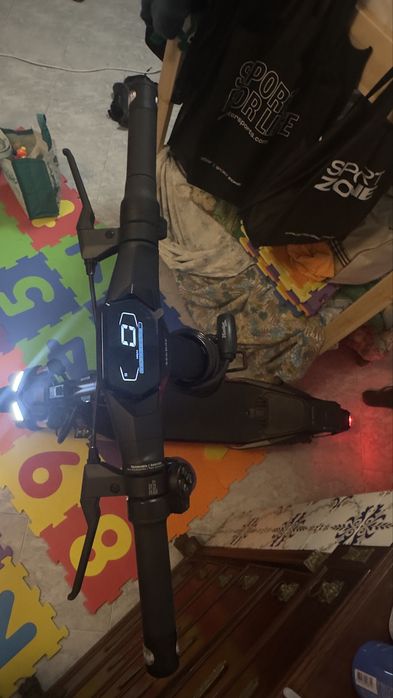 Trotinet segwey ZT3 Pro como nova