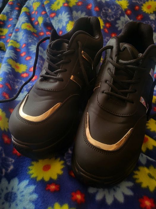 Buty damskie czarne 38 sneakersy