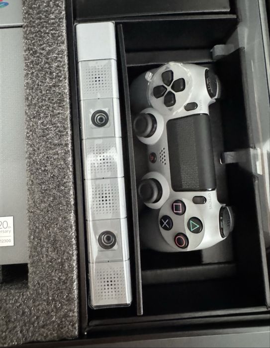 Sony PlayStation 4 20th Anniversary Edition  - Nowa