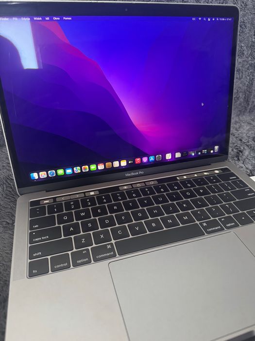 MacBook Pro 13 2016 i7 16GB 500GB SSD Touch Bar 4x USB-C