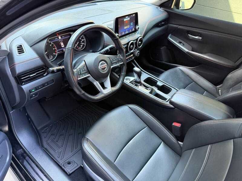 2022 Nissan Sentra SR