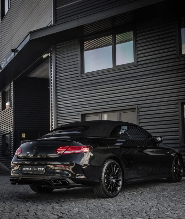 Mercedes-Benz c250 d cabrio AMG 204cv “OBSIDIAN BLACK”