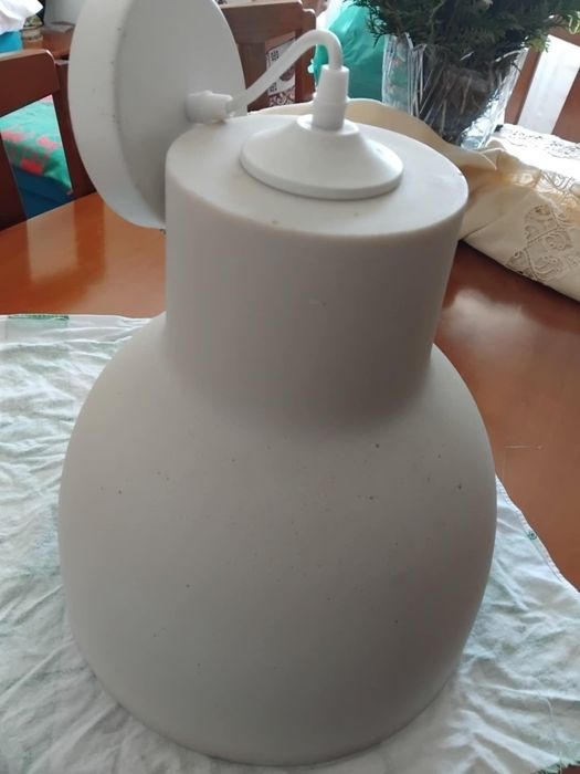 Candeeiro em estado impecável