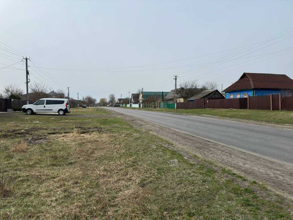 Продаж ділянки під забудову 47 сот.Електрика ,свердловина !
