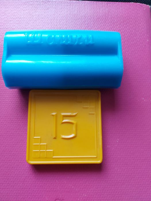 Гра" П'ятнашка" шашки,шахмати