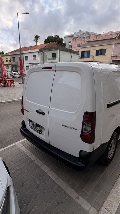 Peugeot partner longa 3 lugares