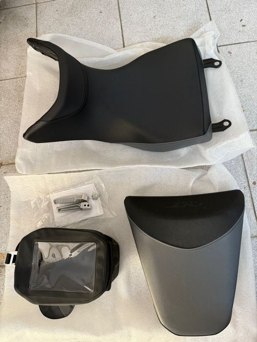 Banco / Mala / Apoios pés Honda NT1100 de 2025 * NOVO *