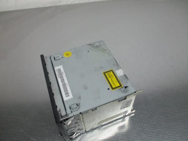 Rádio / auto-rádio VOLKSWAGEN Polo (9N)