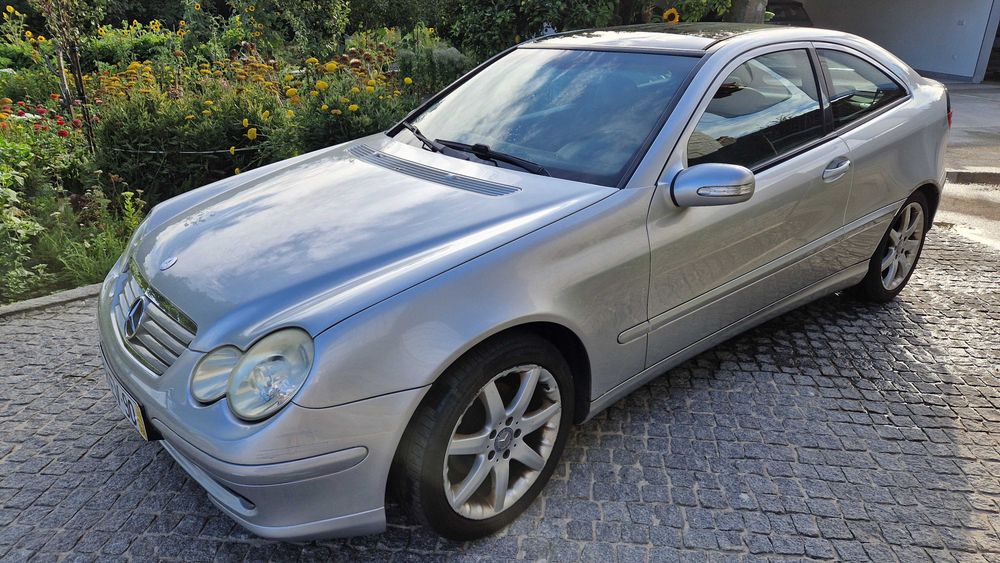 Mercedes-Benz C220 CDI Coupé Evolution