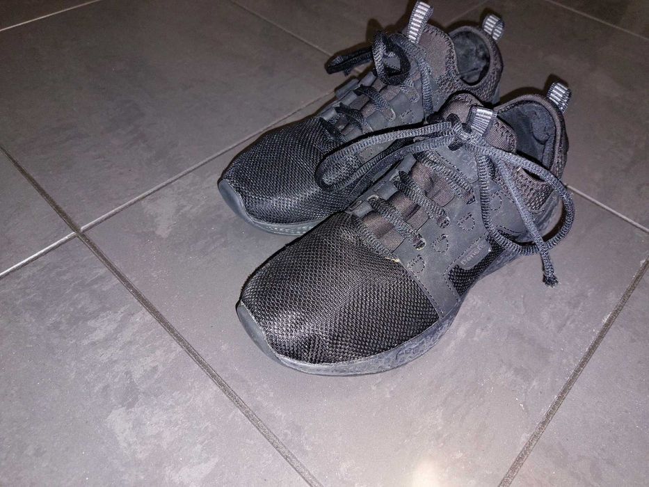 Buty adidasy dla chłopca .