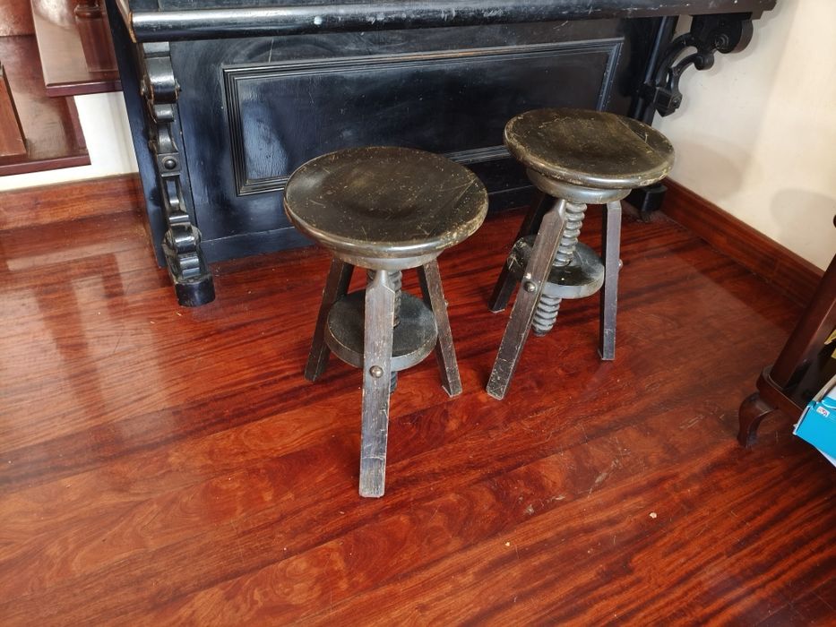 Piano vertical Clássico