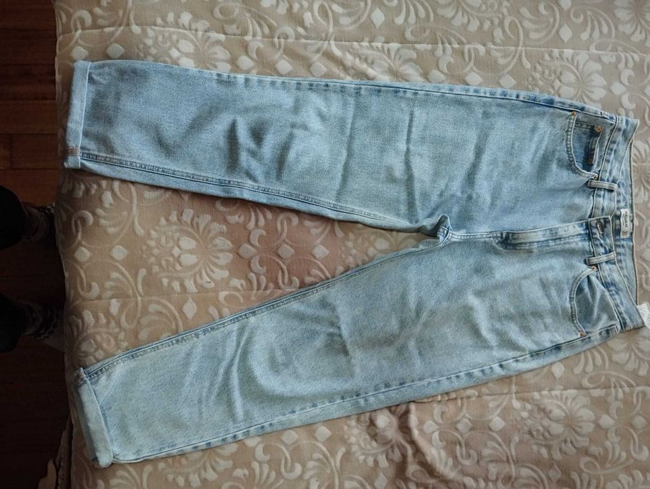 Calças de Ganga da Pull & Bear, estilo Mom Fit