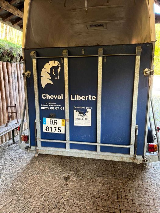 Atrelado cavalos Ano 2007 Modelo Cheval Liberté 2002 XL