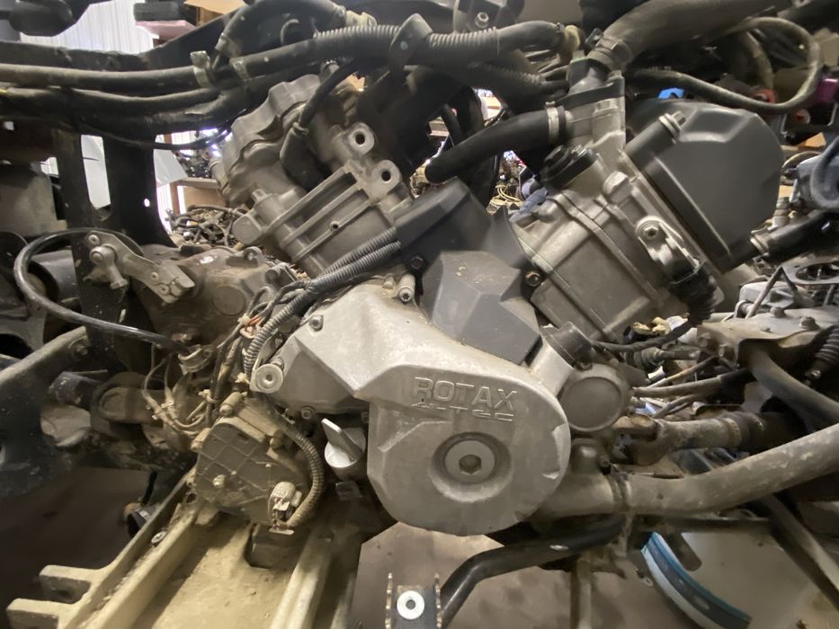 Silnik motor canam can am Outlander 800R renegade 800r G1 skrzynia