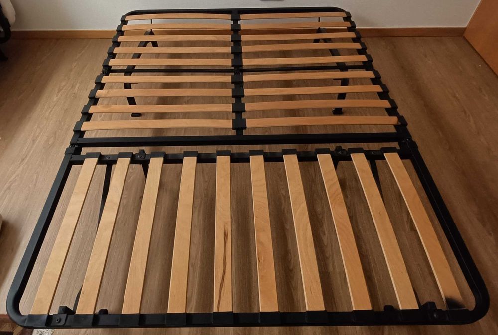 Estrutura de sofá cama de 2 lugares