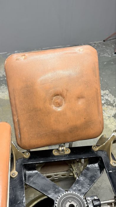 Cadeira de barbeiro Pessoa Lisboa