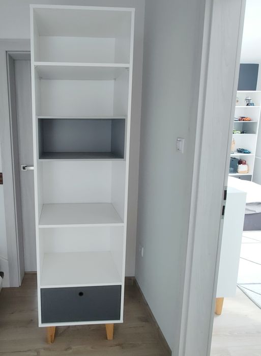 Szafka, regał wąski Vox Concept