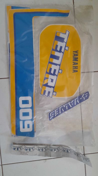Autocolantes Yamaha Ténéré 600 (3AJ)