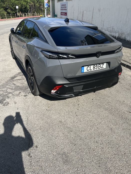 Peugeot 408 1.6 225CV Hybrid GT e-EAT8 06/2024 — photo 5