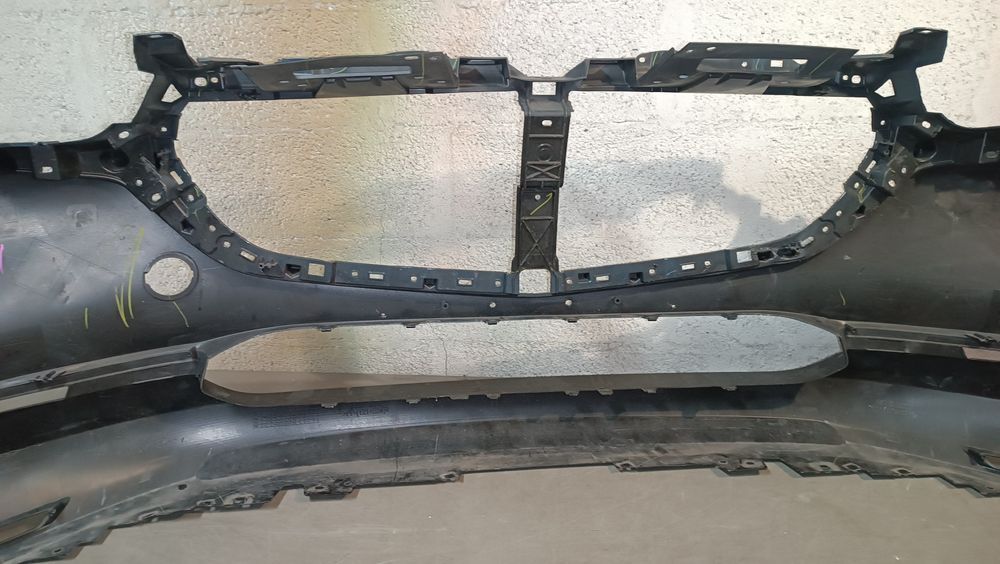 Vendo parachoque de frente Mazda CX30 ano 2020/21