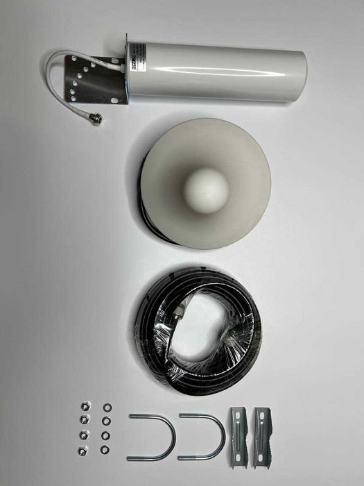 Репитер GSM 4 диапазона 900 1800 2100 2600, усилитель связи 3G 4G LTE