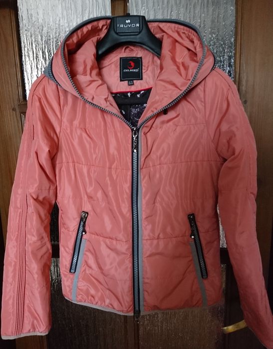 Куртка женская осень-весна