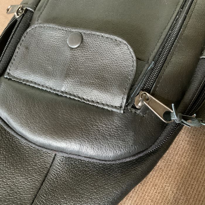 Новая мужская кожаная сумка через плечо. 30/19/5 см