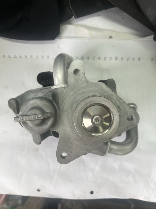 Клапан EGR Vag 2.0 tdi