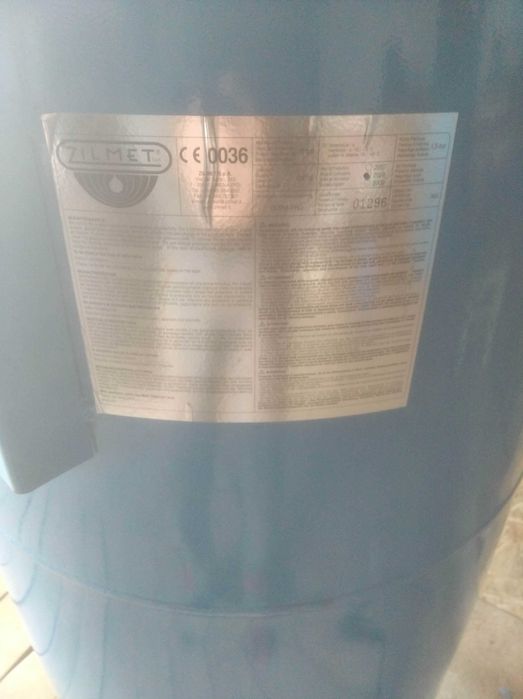 Гідроаккумулятор бак бочка ємність ресівер для насоса води Zilmet 300L