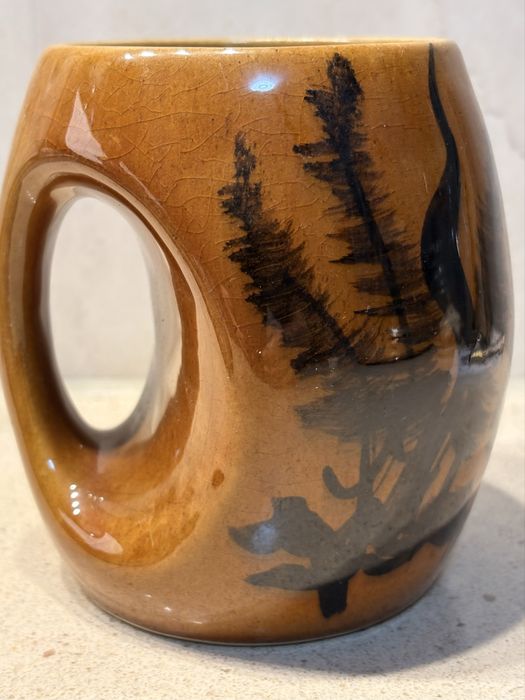 Rara caneca em cerâmica portuguesa (Secla?) pintada à mão - peixe