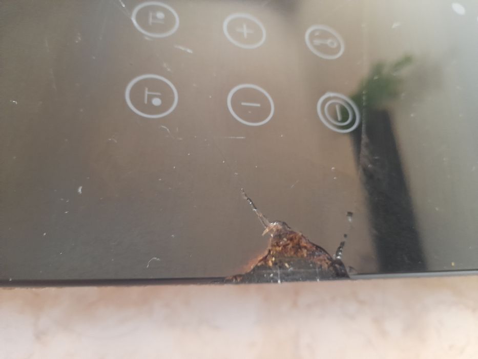 Placa de Indução 3 bocas 7000W 60x60cm Meireles (funcional,danificada)