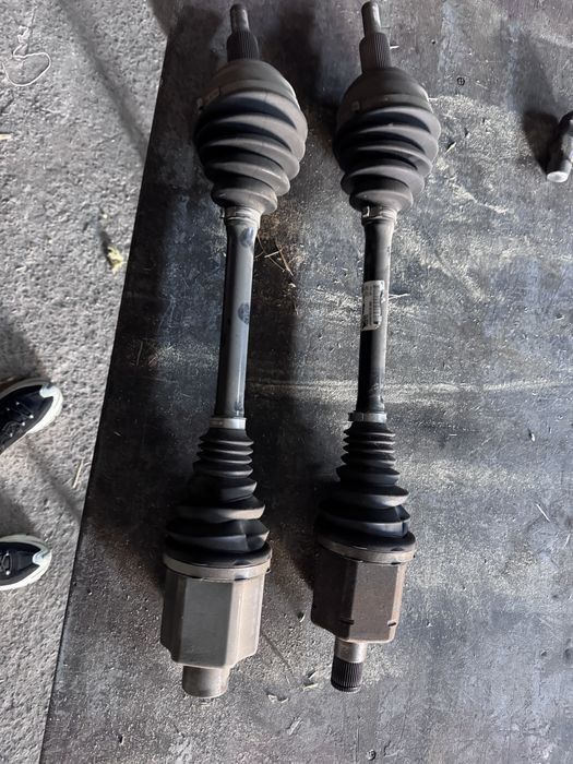 Полуось шрус граната 4x4 Volkswagen Crafter Man TGE 2.0TDI