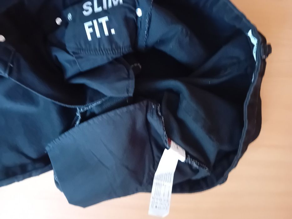 Джинсы женские Bershka p.32