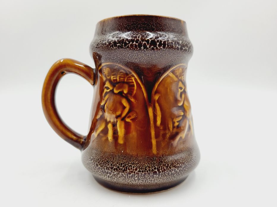 Ciekawy ceramiczny kufel Mirostowice