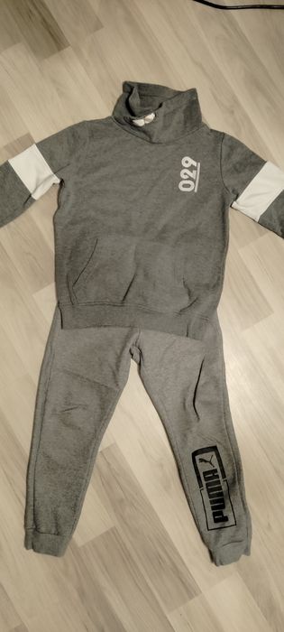 Komplet dresowy rozmiar 140