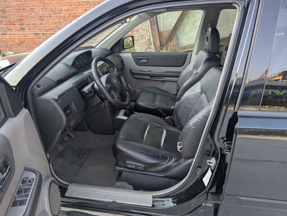 Ніссан Х-Трейл 2.2 дизель Nissan X-Trail 2.2 DCI на ЗСУ