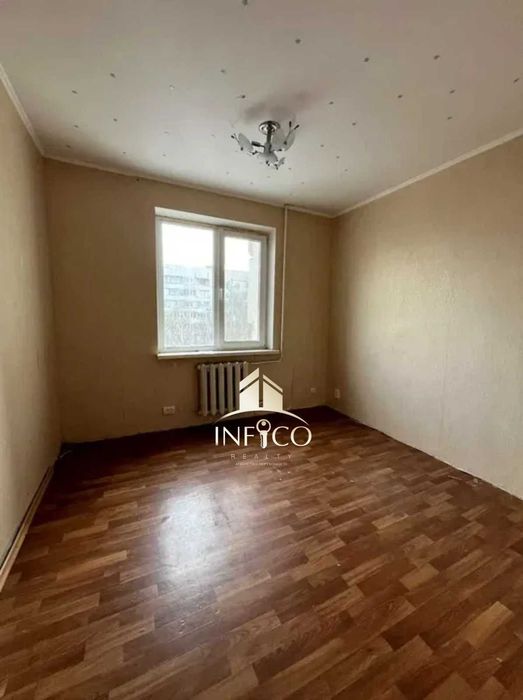 Продаж трикімнатної квартири у м.Сміла