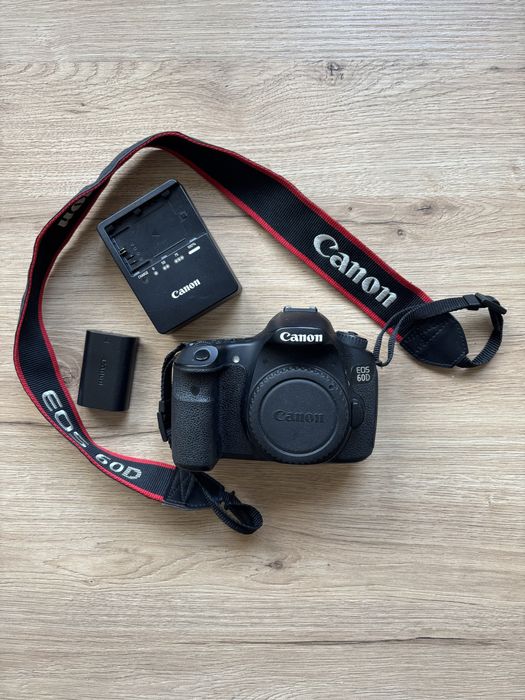 Canon EOS 60D + dodatki