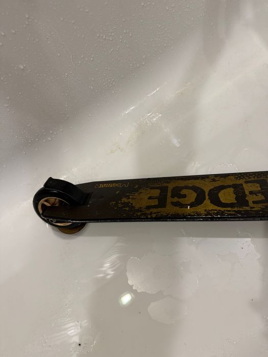 Продам наш самокат