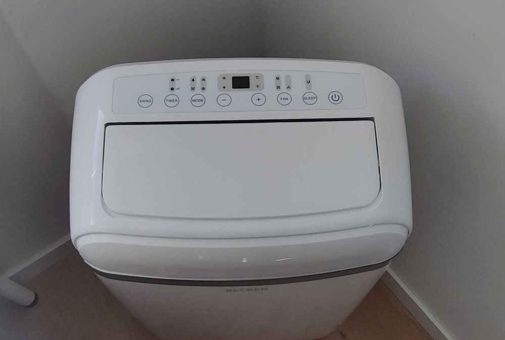 Ar Condicionado Portátil BECKEN BAC4255