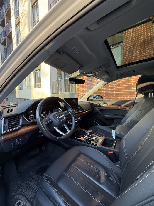 Audi Q5 2021 Premium Plus 45 tfsi quatro s tronic