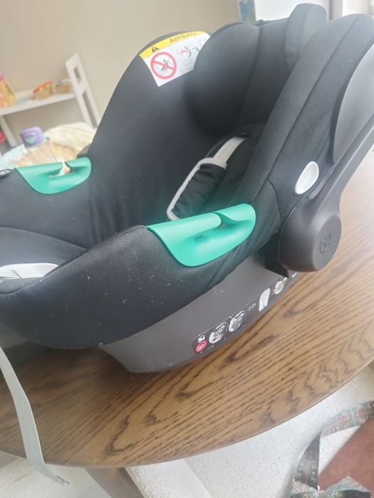 Cybex fotelik samochodowy z bazą