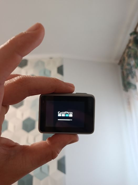 Go pro hero 7 white