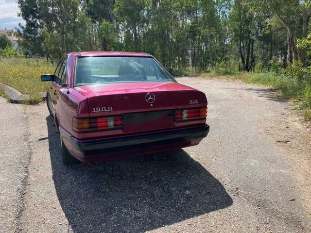 Mercedes 190D 2.5