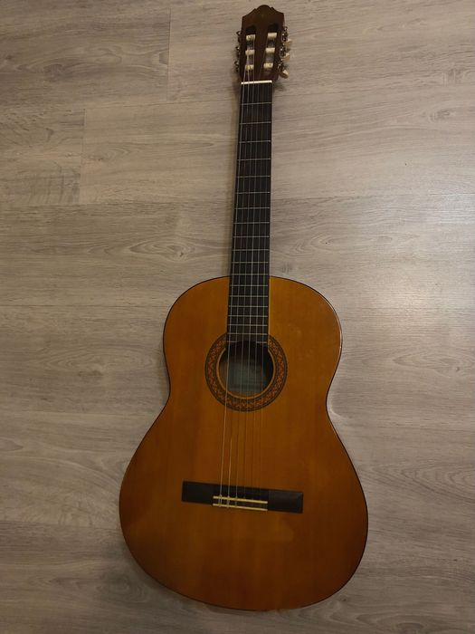 Гітара Yamaha c40