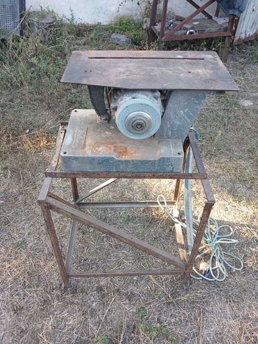 Продам циркулярну пилу