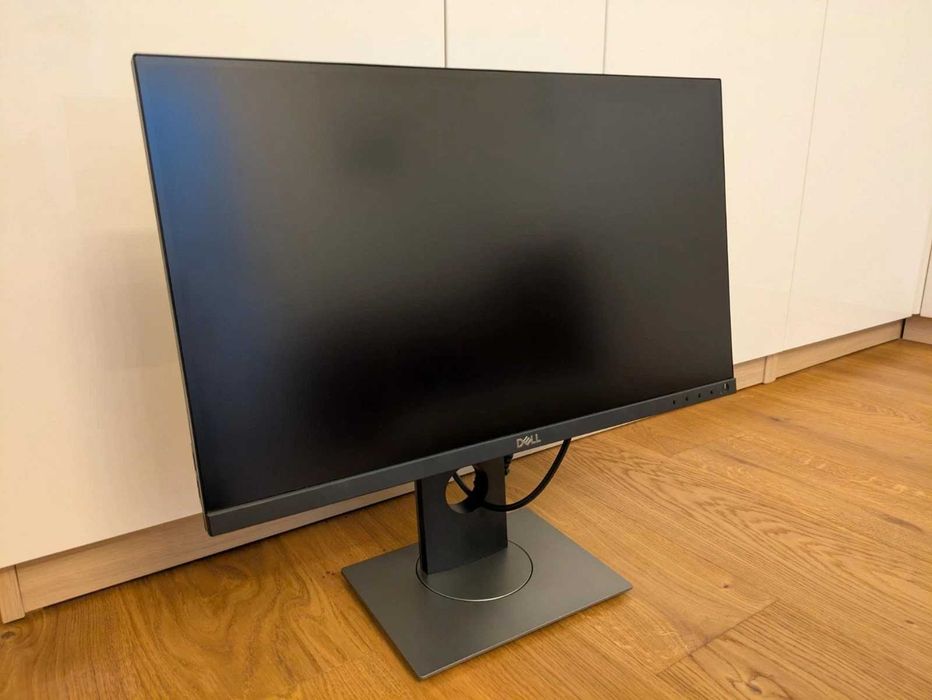 Dell P2418D •"24"•2K QHD Professional серія • "|2560 x 144024"|USB-HUB